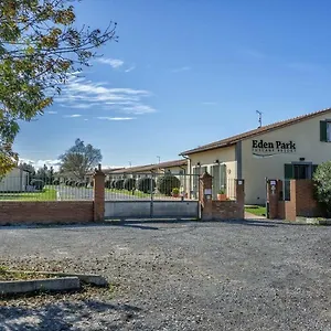 Eden Park 3*, Pisa Italië