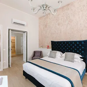Gasthof Rhea Silvia Luxury Navona, Rom